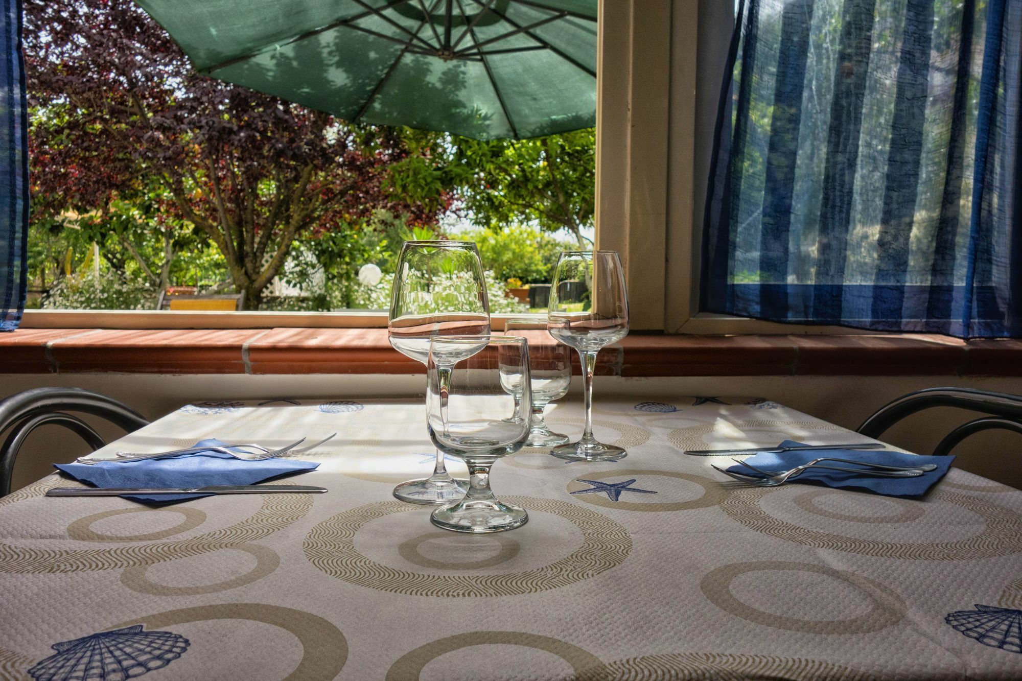 Minturnae Hotel سكوري المظهر الخارجي الصورة